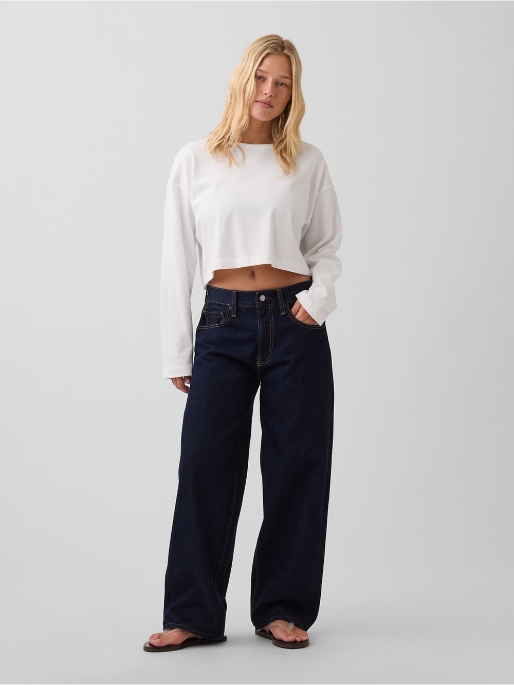 GAP x Hailey Bieber Extra Baggy Jean Midnight Indigo 25R, runs big fits like 27